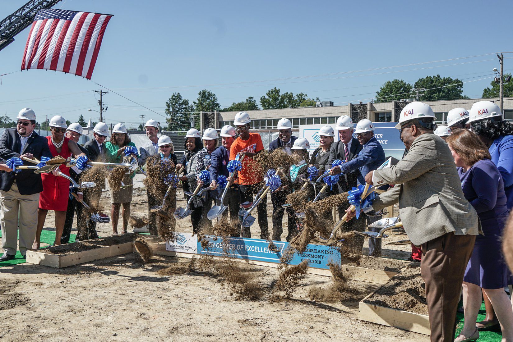 8 Groundbreaking - Photos by William Greenblatt and Lawrence Bryant.jpg